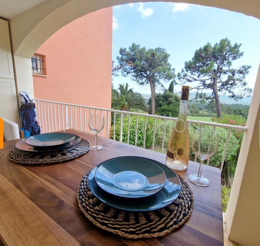 Studio Apartment - Domaine Du Golf Resort Roquebrune-sur Argens Exterior foto